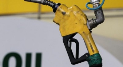 Giá dầu bật tăng mạnh nhất trong gần 2 năm rưỡi